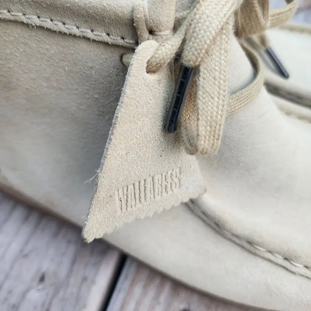 Clarks Originals Men's Wallabee Suede Comfort Oxfords Size 11M Tan Rubber Sole